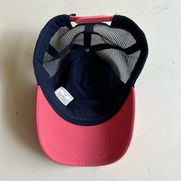 Patagonia Hat Pastel Label
Layback Mesh Back  - Pink and Blue - Picture 3 of 8